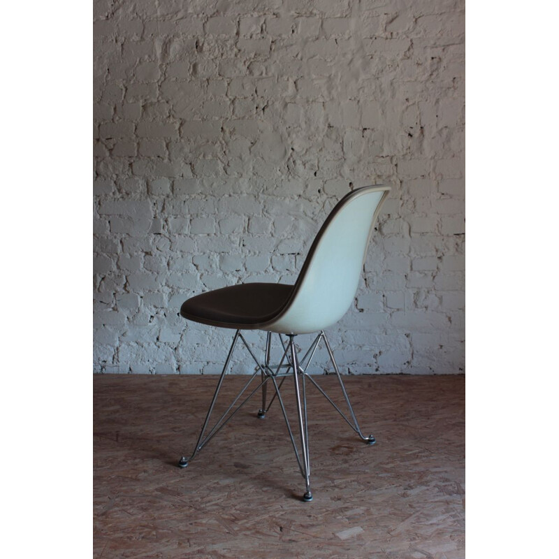 Vintage Fiberglass Eiffel Chair by Charles & Ray Eames for Herman Miller, 1970s