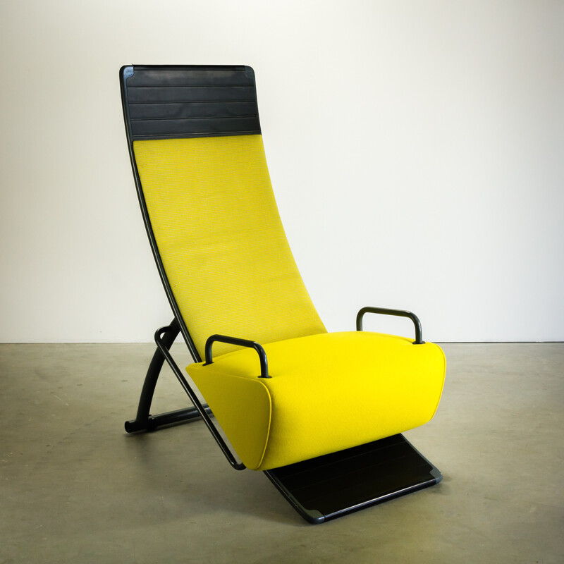 Artifort metal and yellow fabric lounge chair, Marcel WANDERS - 1980s