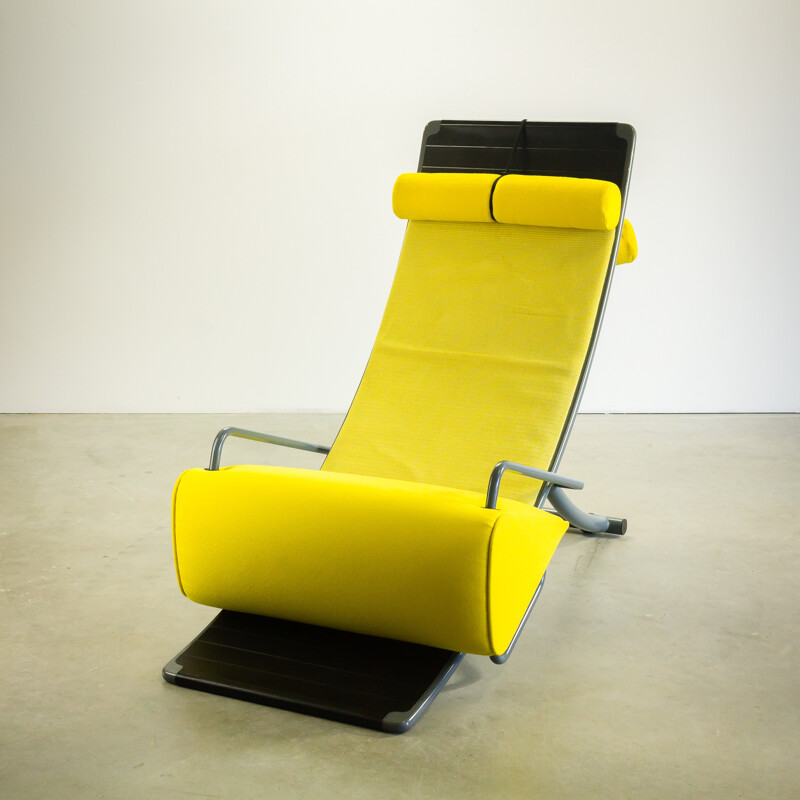 Chaise longue Artifort en métal et tissu jaune, Marcel WANDERS - 1980