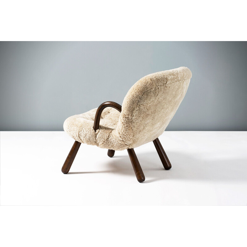 Vintage Philip Arctander sheepskin clam chair, 1944 