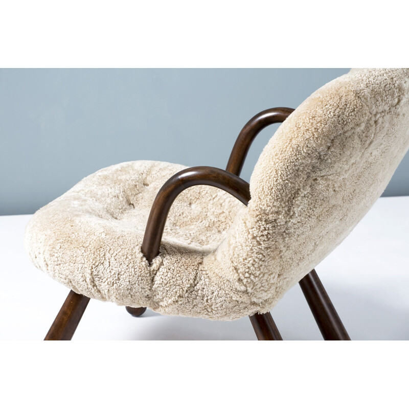 Vintage Philip Arctander sheepskin clam chair, 1944 