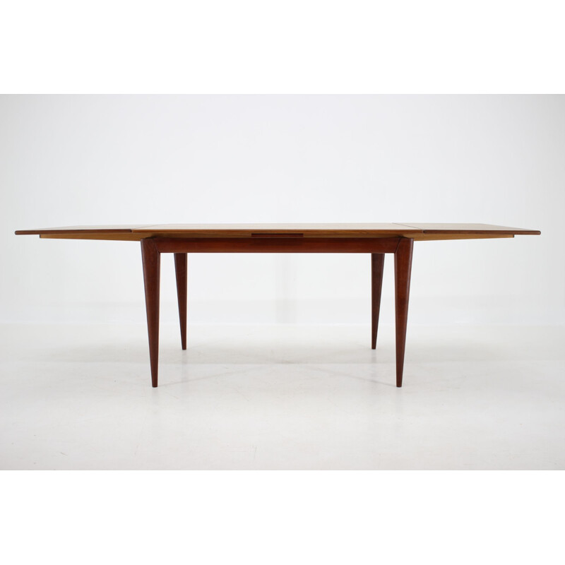 Vintage teak extendable dining table by Niels O. Møller, Denmark, 1960s 