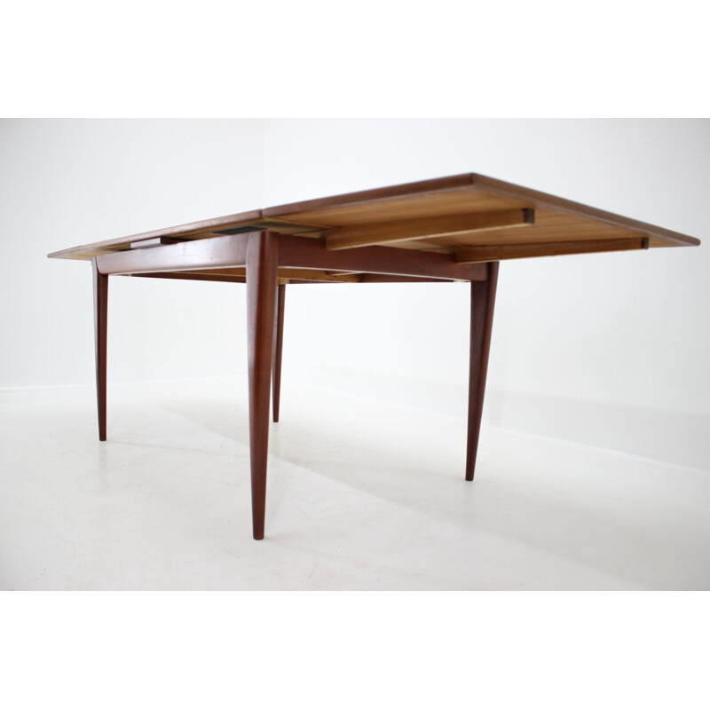 Vintage teak extendable dining table by Niels O. Møller, Denmark, 1960s 