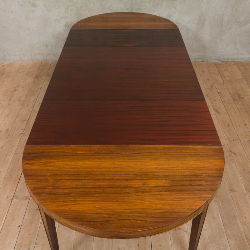 Vintage rosewood extandable table with 4 leaves by Severin Hansen Jr