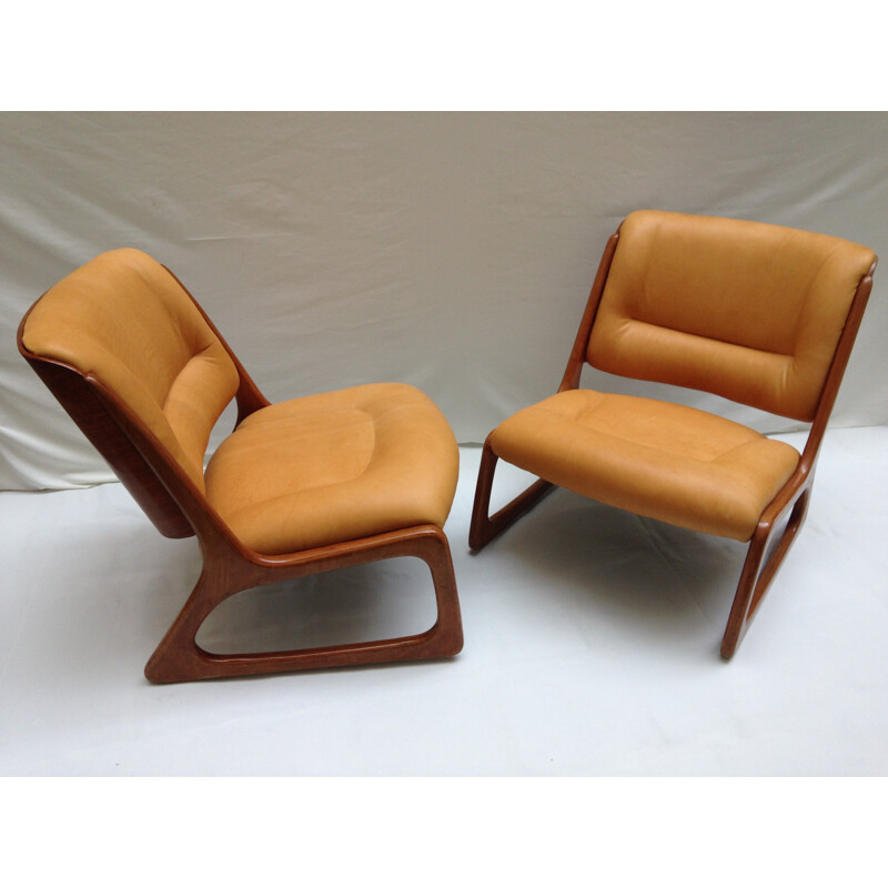 Pair of vintage leather armchairs - 1960s