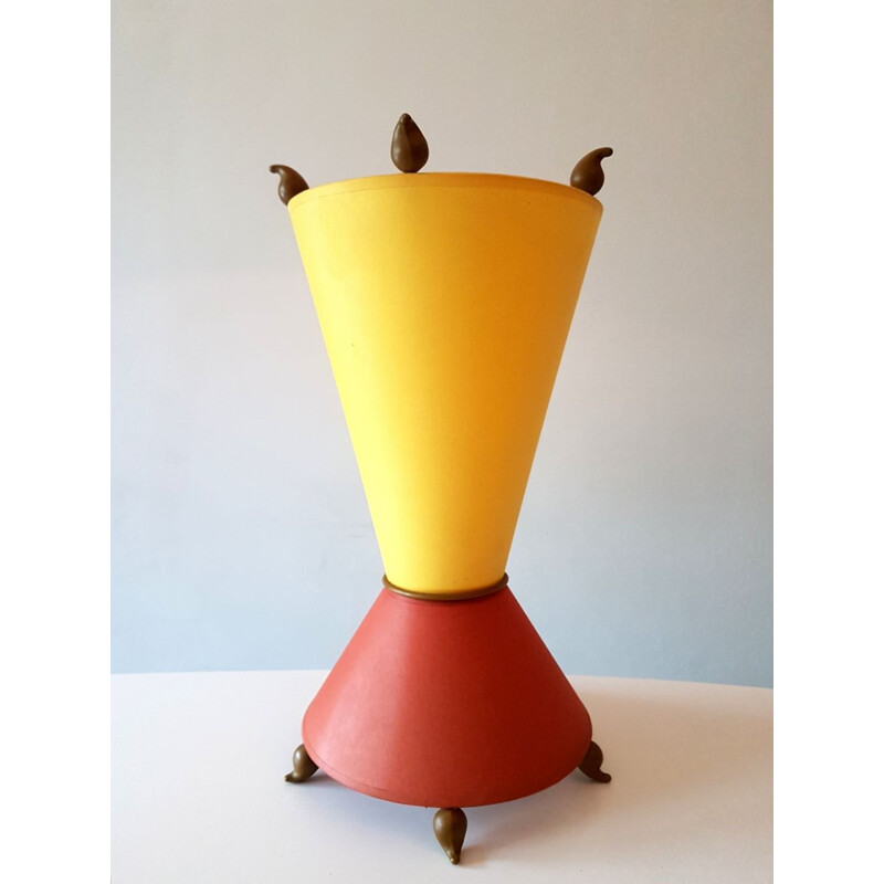 Vintage diabolo shaped table lamp