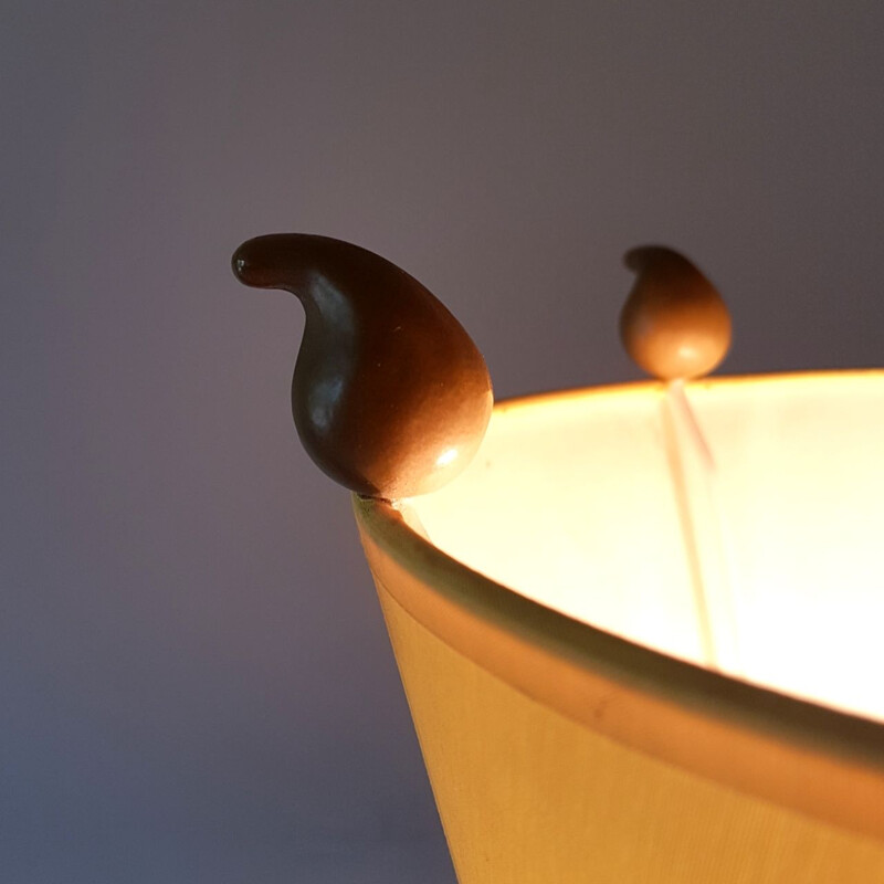 Vintage diabolo shaped table lamp