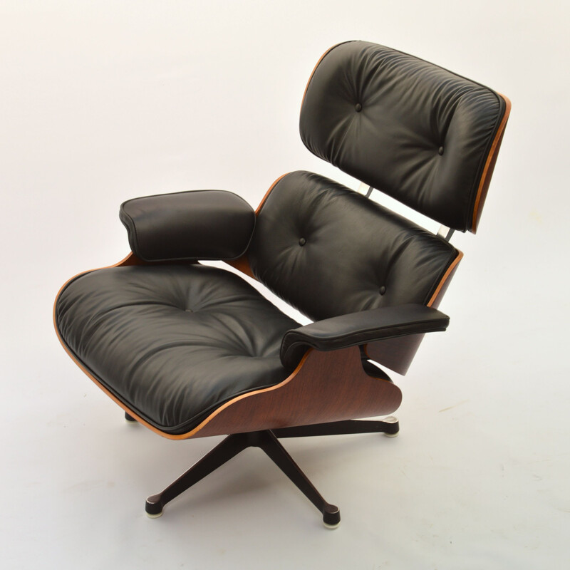 Vintage Eames Lounge Chair in Rosewood by Herman Miller, 1960s