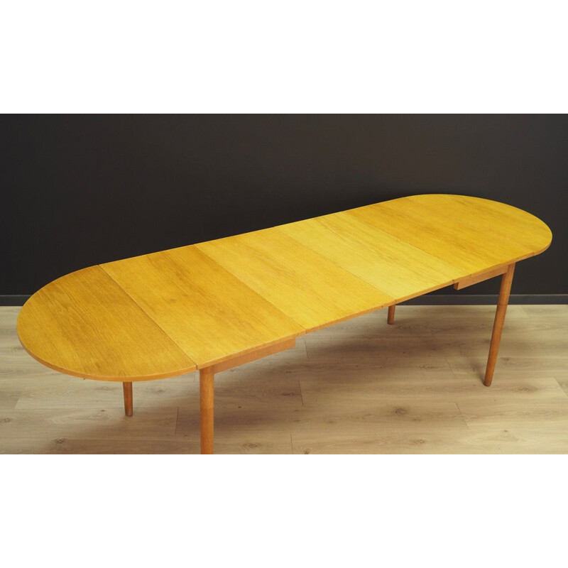 Vintage Danish extendable table in ashwood