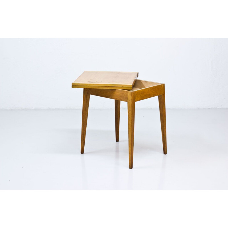 Vintage small French Desk in beech, 1950s