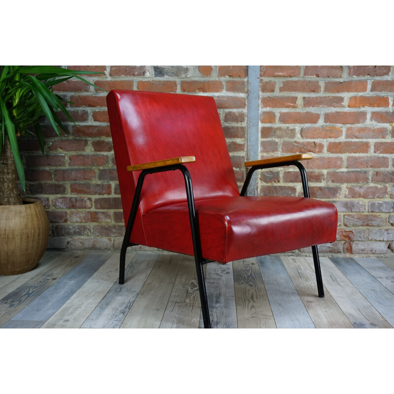 Vintage red Rio armchair by Pierre Guariche for Meurop 1950