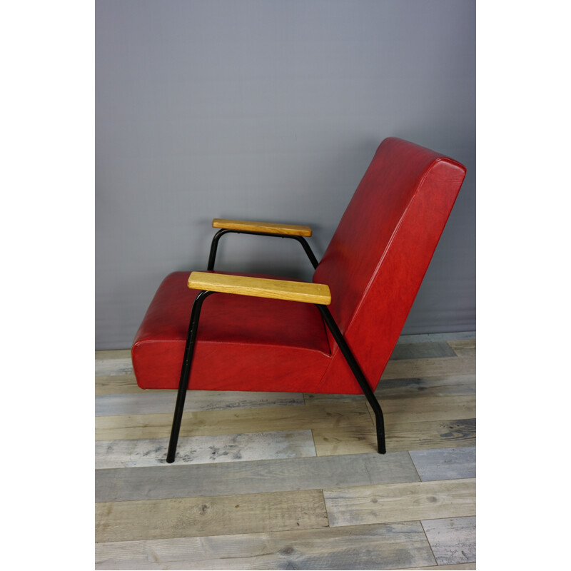 Vintage red Rio armchair by Pierre Guariche for Meurop 1950