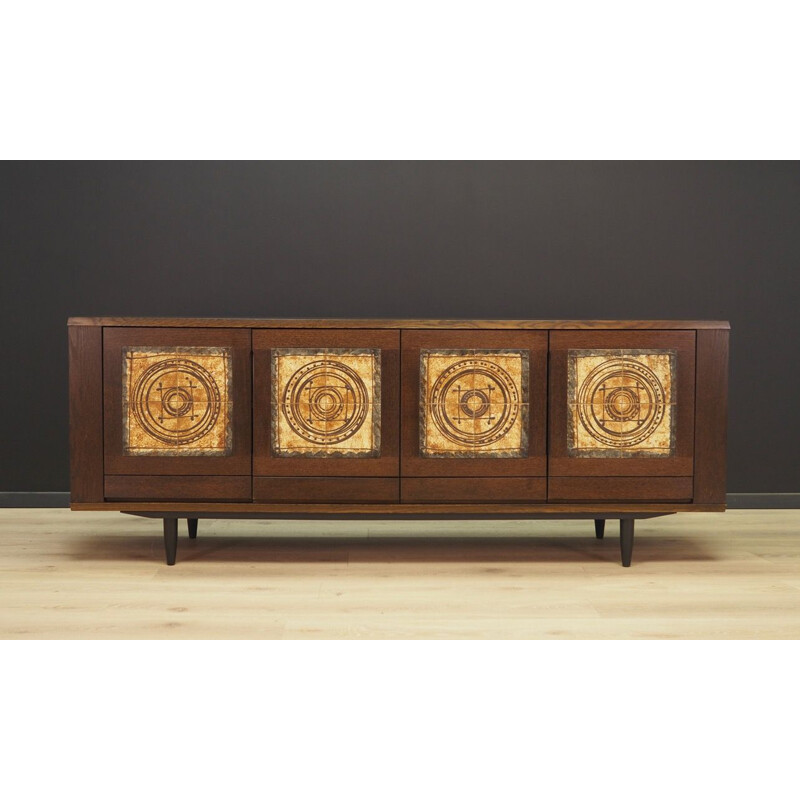 Vintage sideboard in walnut veener and ceramic, Danish design, 1960-1970