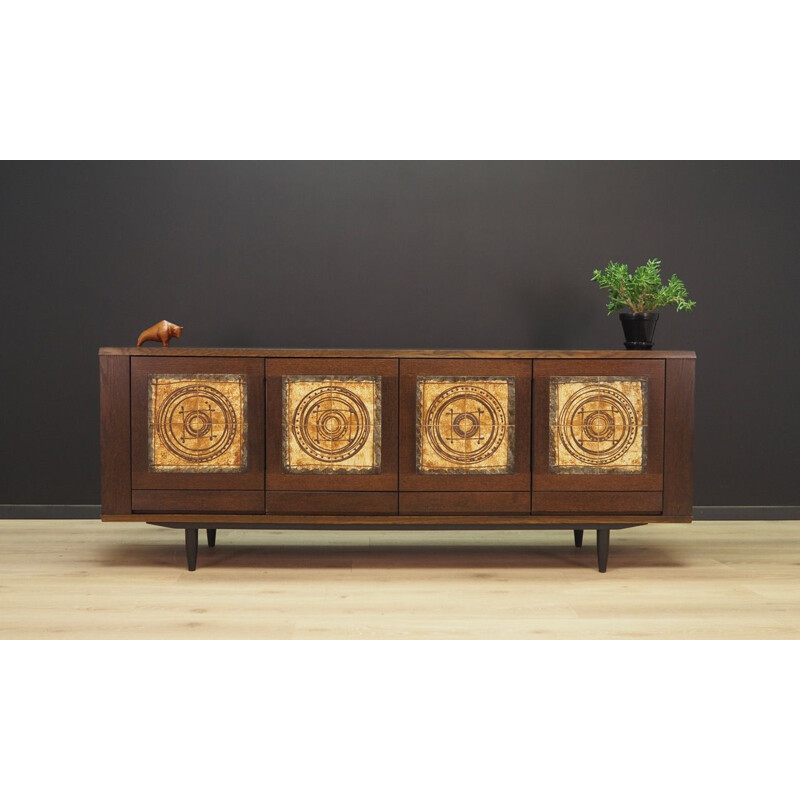 Vintage sideboard in walnut veener and ceramic, Danish design, 1960-1970