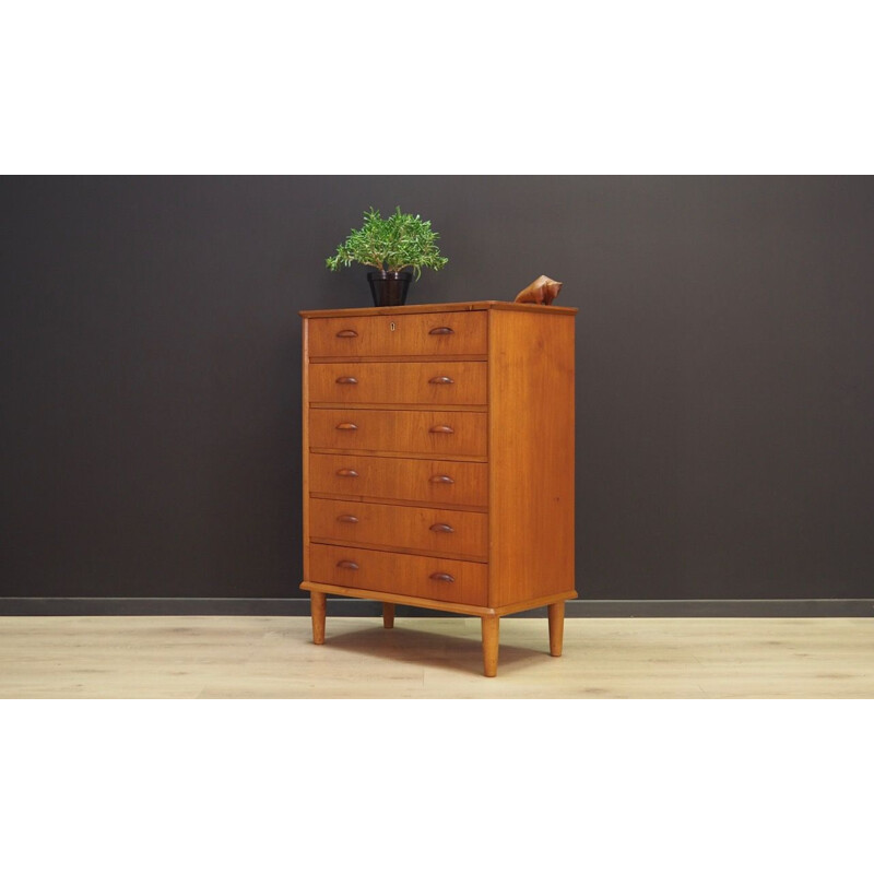 Vintage danish chest of drawers in teakwood 1970