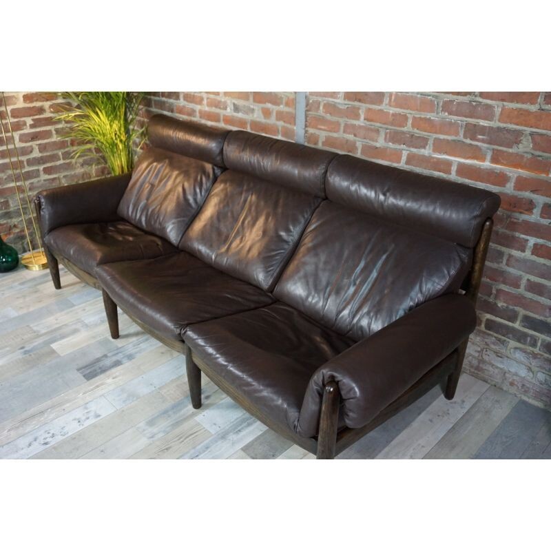 Vintage sofa in wood and leather Durlet