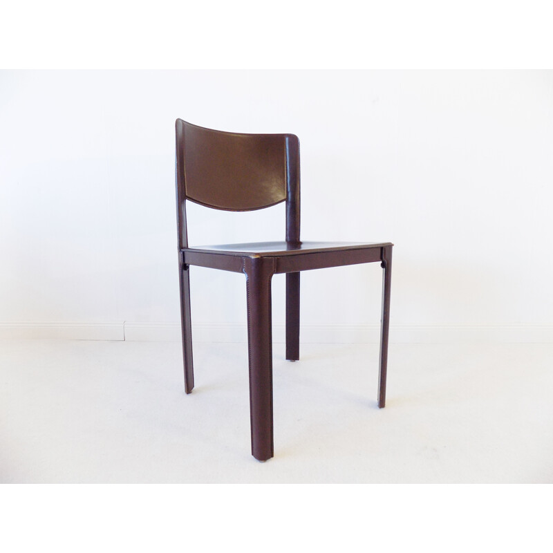 Ensemble de 4 chaises de salle à manger en cuir vintage par Tito Agnoli