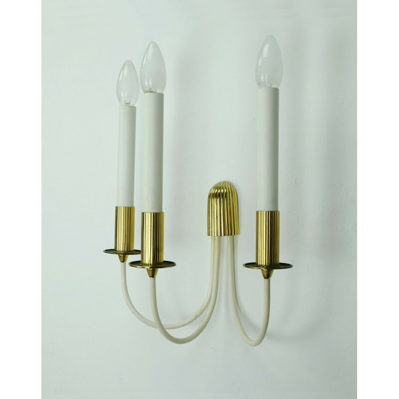 Vintage Sconce wall light in brass and white metal, vintage movie 1960