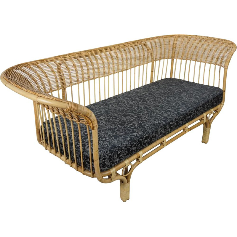 Vintage rattan sofa by Franco Albini