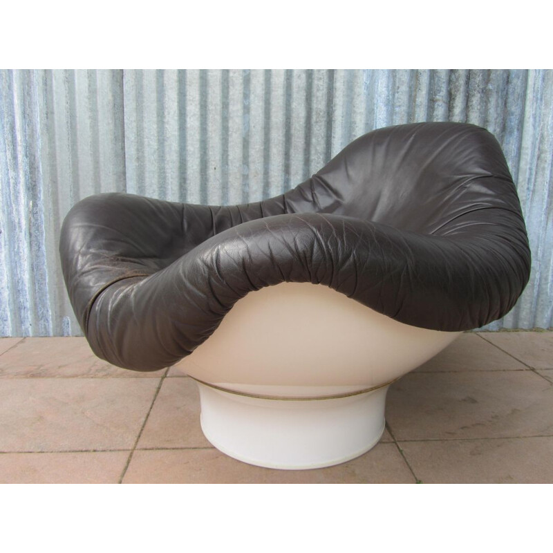 Fauteuil vintage "Rodica" en cuir et fibre de verre, Mario BRUNU - 1960