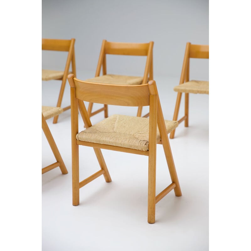 Set of 8 vintage dining chairs in beech wood