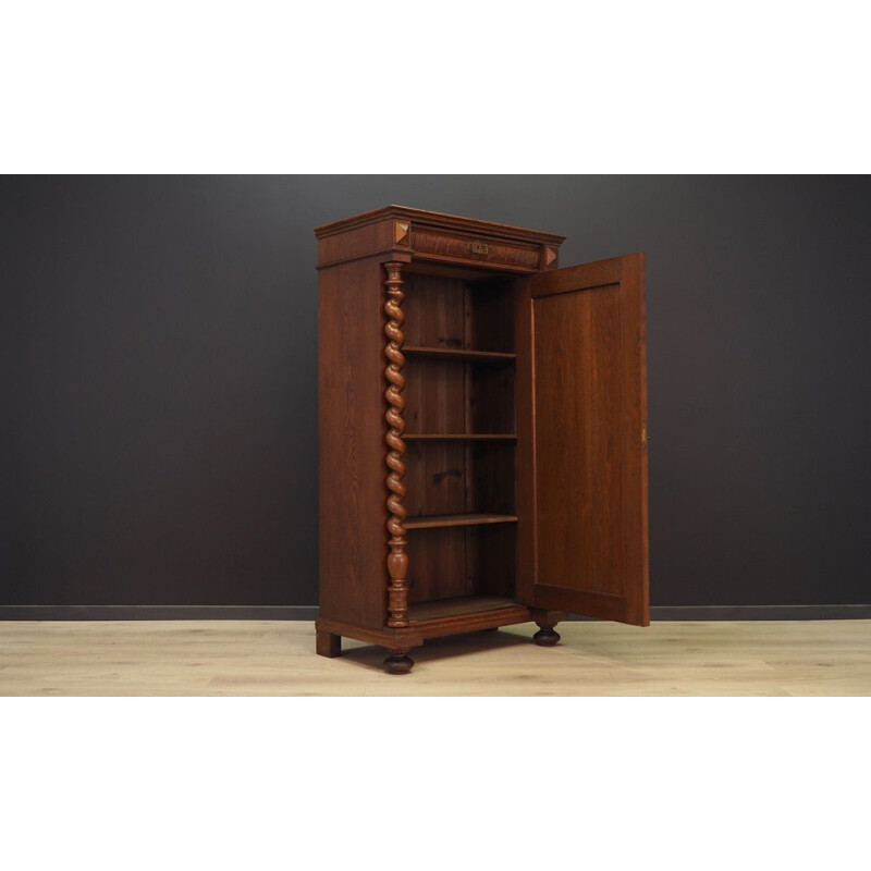 Armoire vintage en chêne, scandinave, 1940