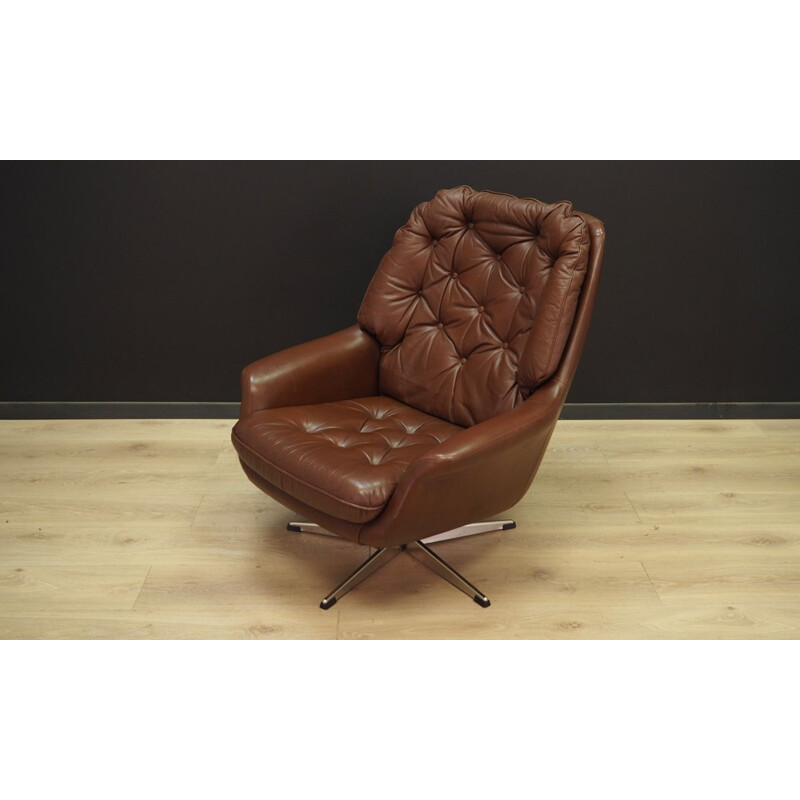 Danish vintage armchair in leather, 1960s