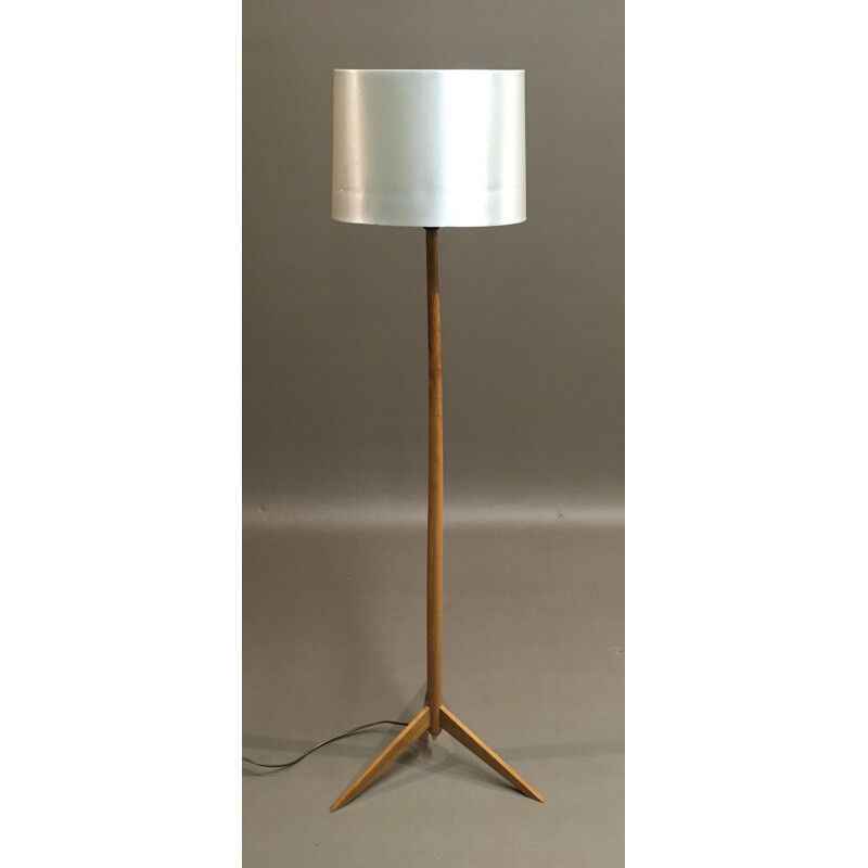 Vintage solid oak tripod floor lamp 1950