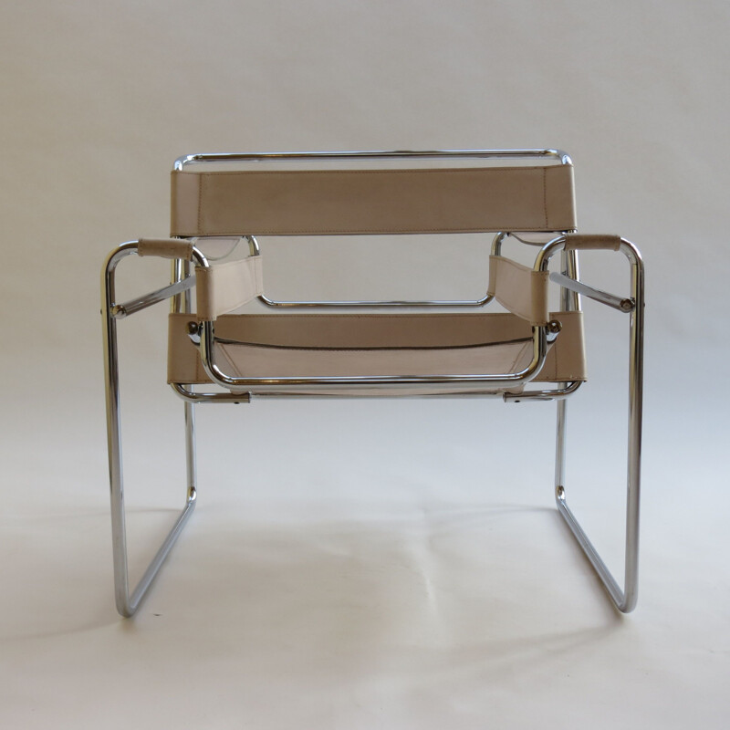 Chaise Wassily vintage B3 en cuir crème Par Marcel Breuer Pour Gavina, Italie, 1960 