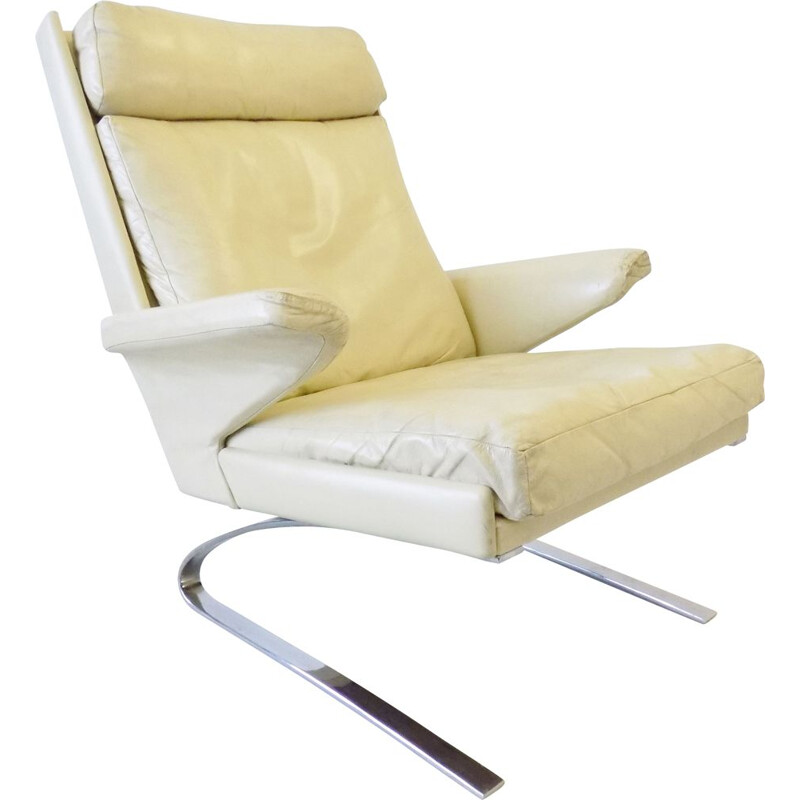 Vintage COR Swing creme leather loungechair by Reibhold Adolf