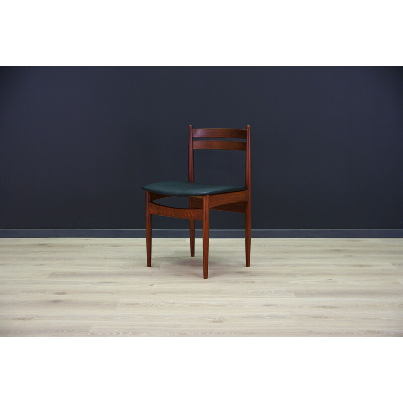 Vintage Danish chair in teak 1960