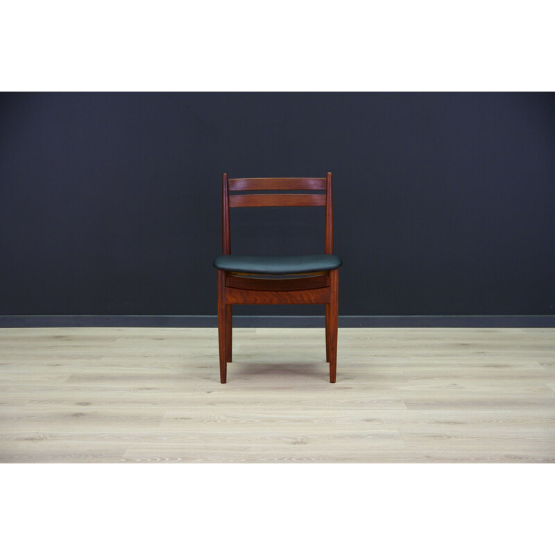 Vintage Danish chair in teak 1960