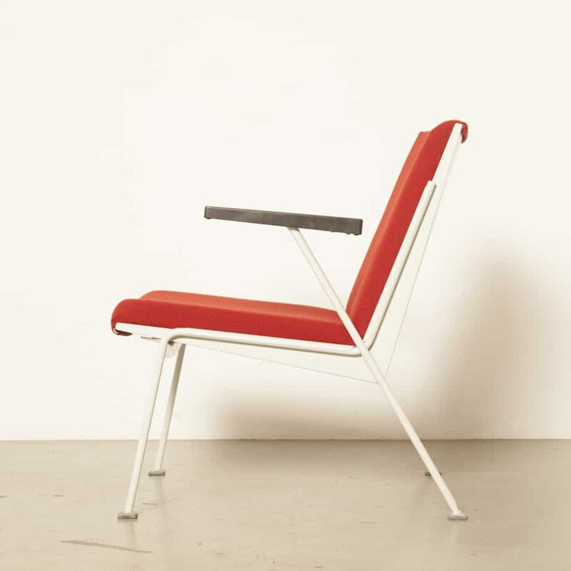Vintage Oase chair by Wim Rietveld for Ahrend-De Cirkel in red wool