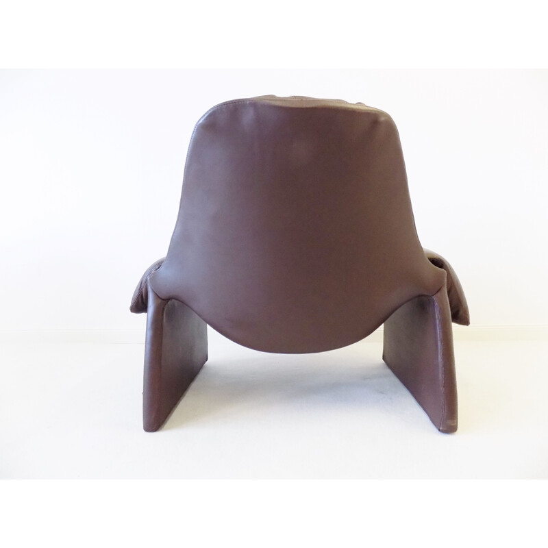 Brown leather vintage P60 armchair with ottman by Vittorio Introini