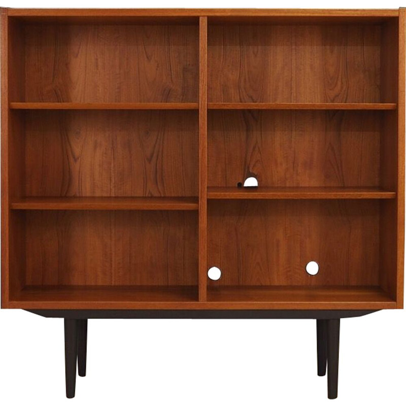 Vintage Hundevad bookcase in teak veneer 1970