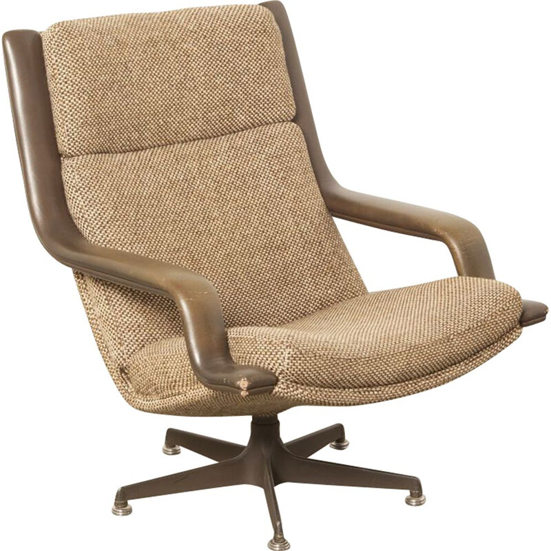 Vintage F140 lounge chair by Geoffrey Harcourt for Artifort in brown