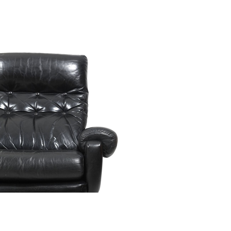 Pair of Scandinavian black Leather Lounge Chairs with Ottoman