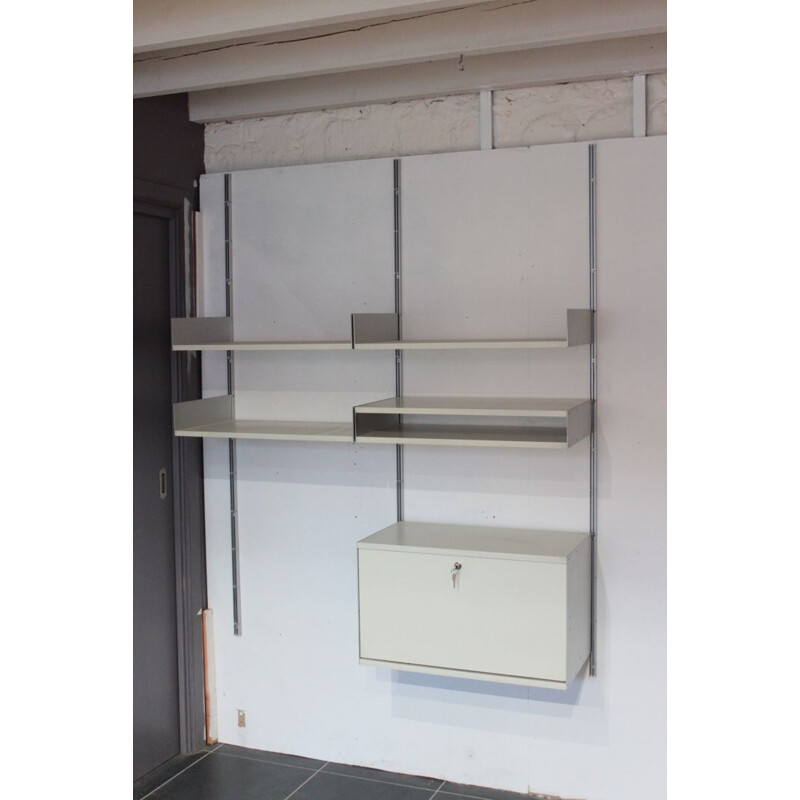 Modular shelf Model 606 by Dieter Rams