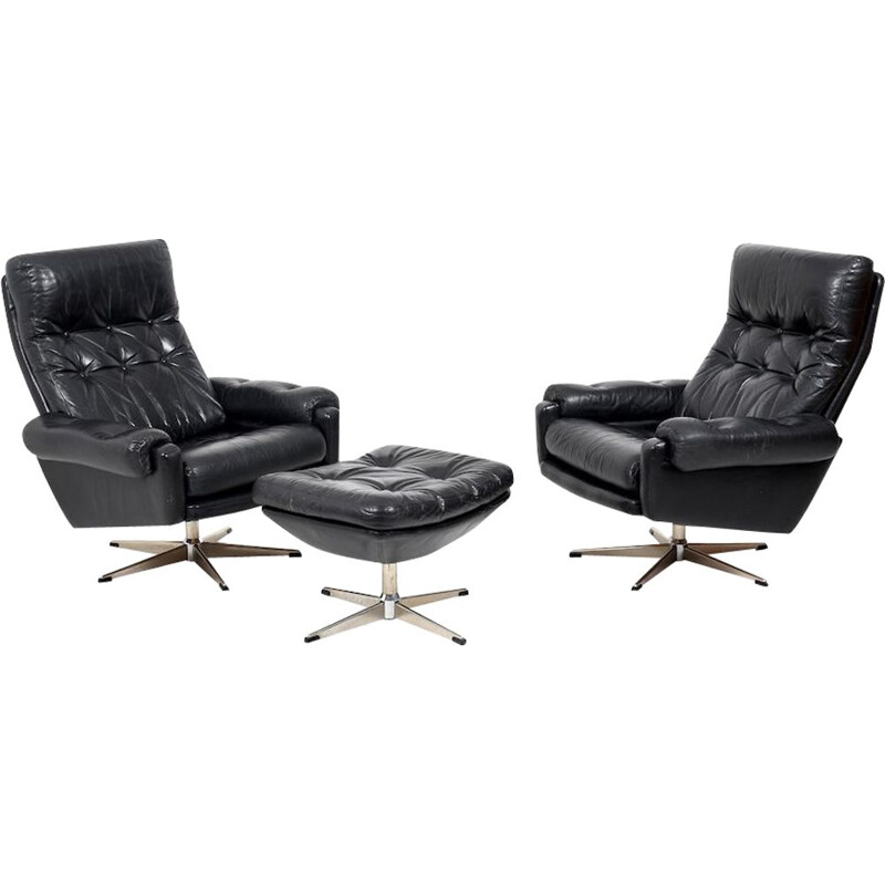 Pair of Scandinavian black Leather Lounge Chairs with Ottoman