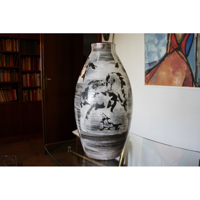 Grand vase vintage au décors de chevaux de Gustav Spoerri