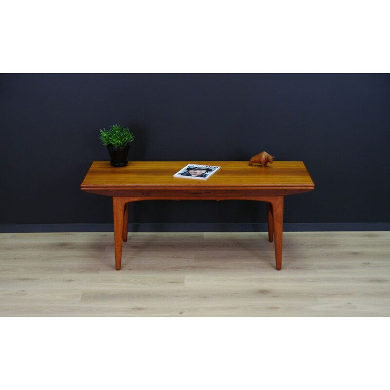 Vintage coffee table by Kai Kristiansen, 1960-1970