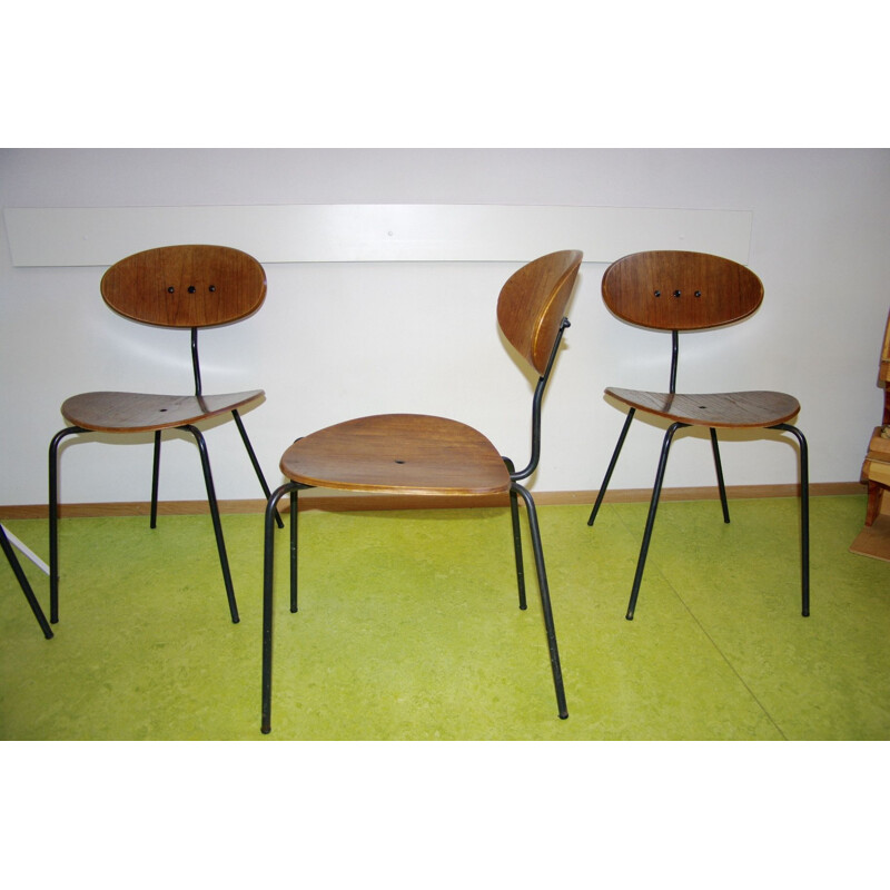 Vintage stalen en walnoten stoelen van Hans Bellman voor Domus, 1950