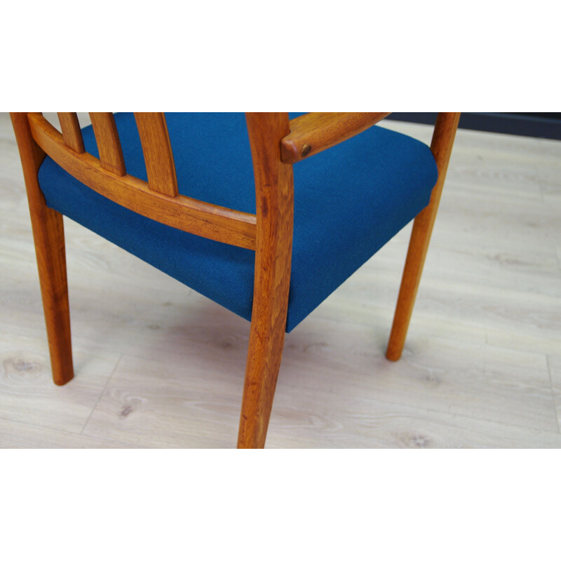 Vintage Scandinavian chair in teak