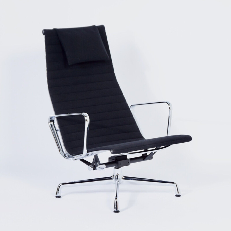 Vintage EA 124 Lounge Chair by Charles and Ray Eames for Vitra, Black Hopsack 2000