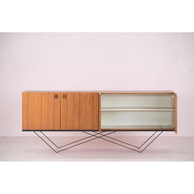 Enfilade minimaliste vintage à poignées carrées, 1960