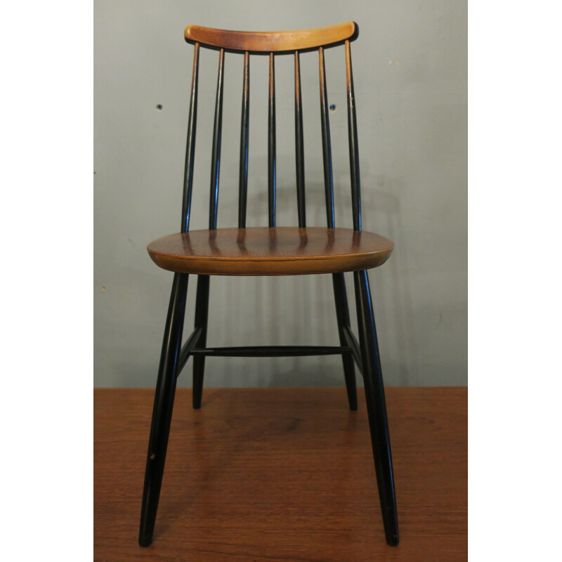 Vintage set of 4 Ercol ebonized stickback chairs 1950s