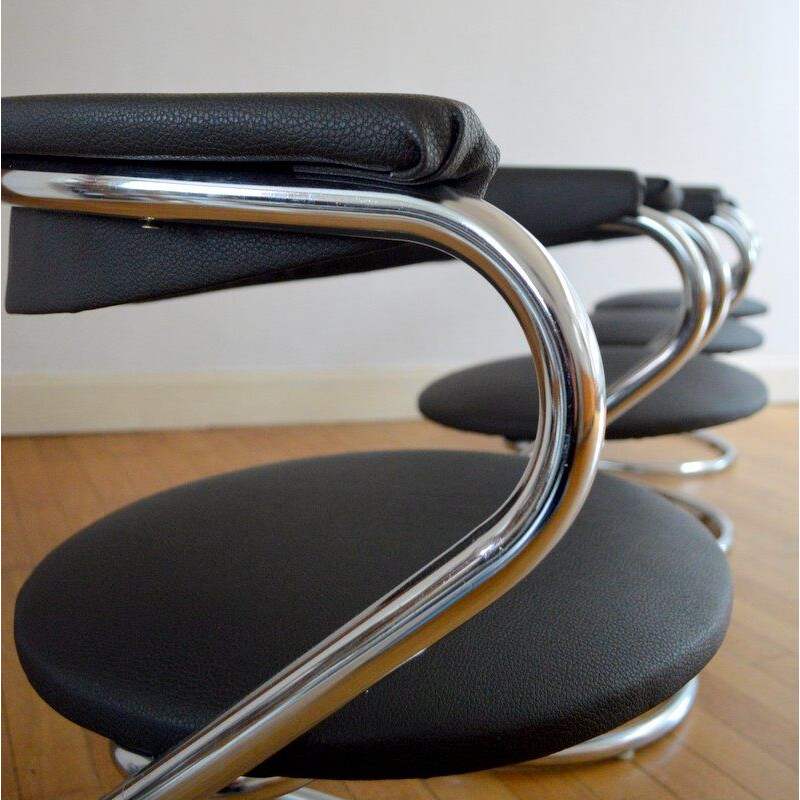 Suite de 4 chaises vintage, Design Italien, 1970 