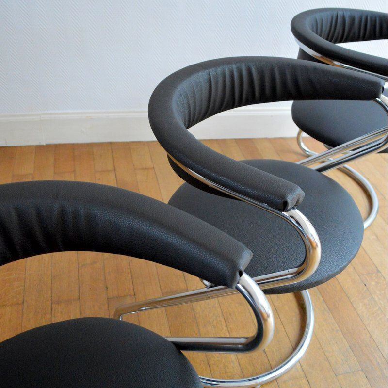 Suite of 4 vintage chairs, Italian Design, 1970 
