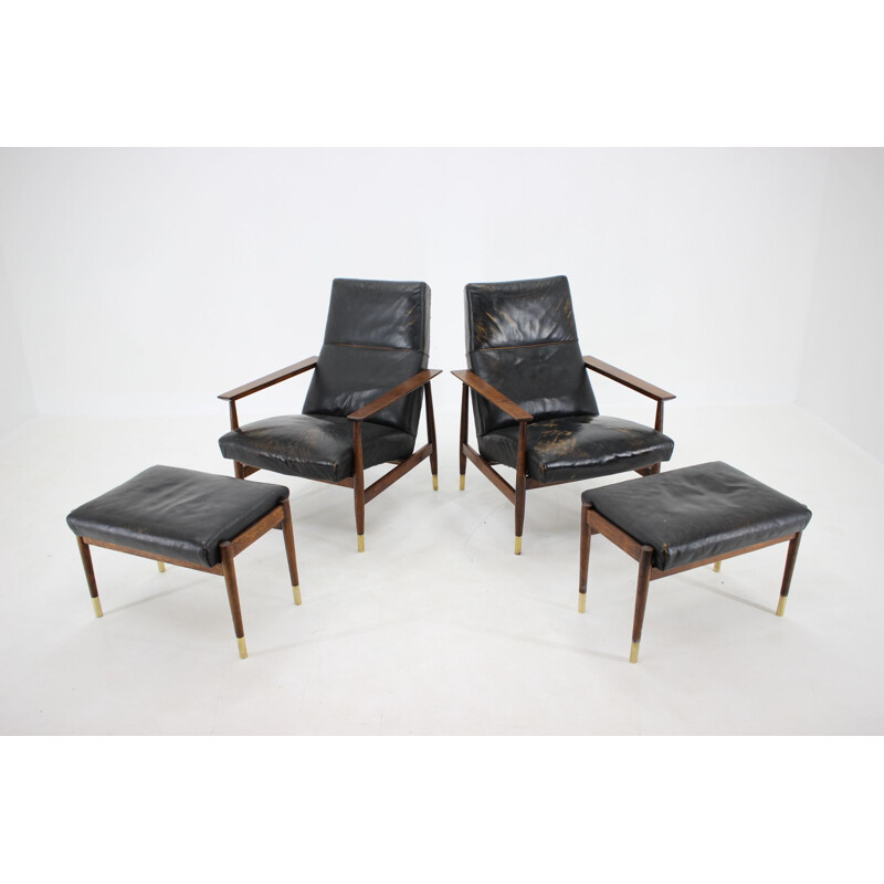 Pair of vintage leather armchairs with their ottoman, 1960
