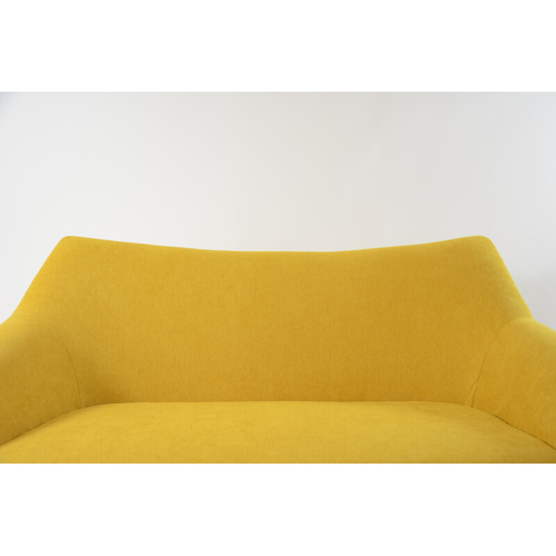 Vintage yellow square "coquille" bench seat